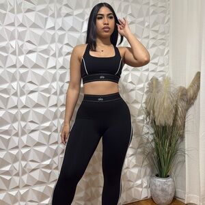 ALO Yoga Women's Black Leggings with White Accents